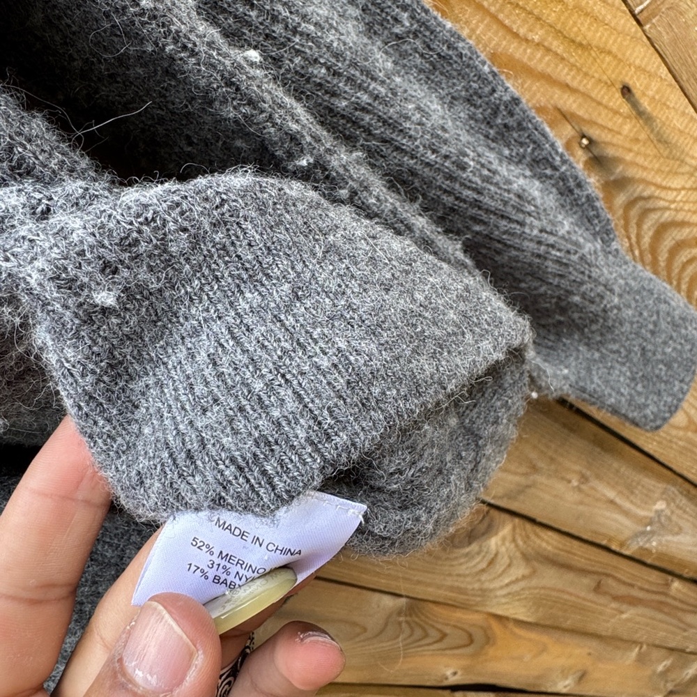 Quince Gray Ribbed V-Neck Button Cardigan - Picture 8 of 9